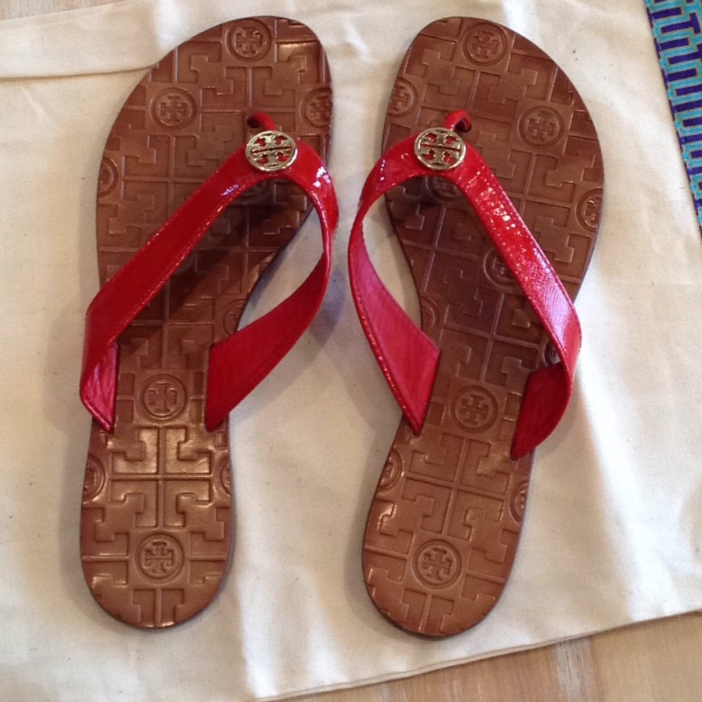 Tory butch flip flops